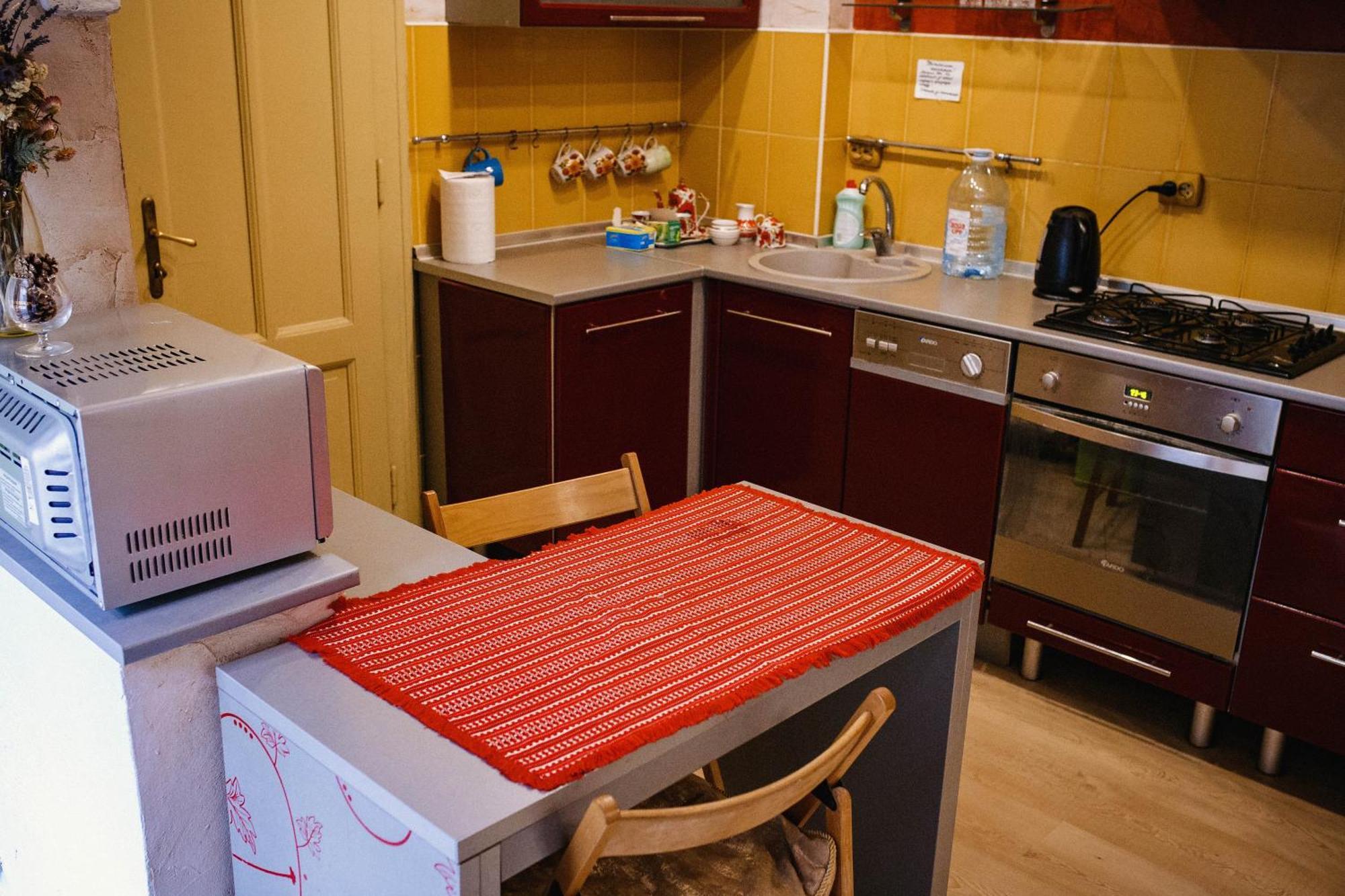 Historical Center Apartment Uzhhorod Ngoại thất bức ảnh