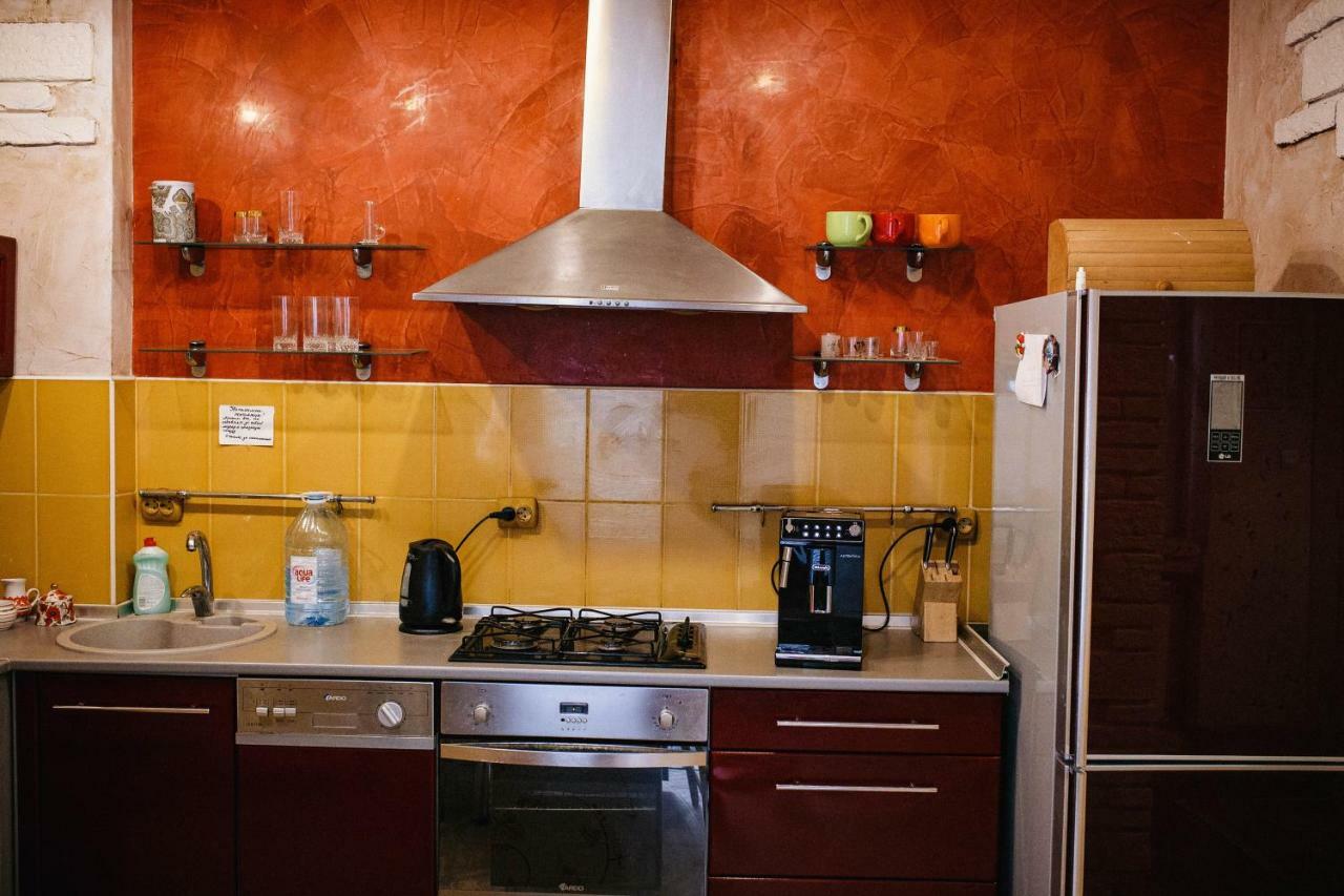 Historical Center Apartment Uzhhorod Ngoại thất bức ảnh