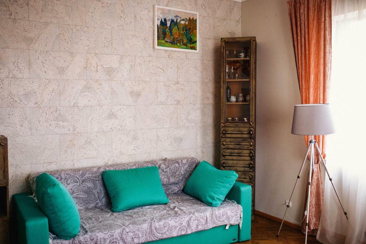 Historical Center Apartment Uzhhorod Ngoại thất bức ảnh