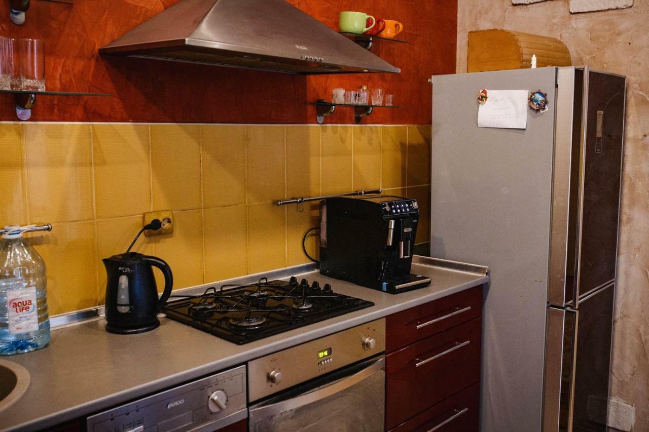 Historical Center Apartment Uzhhorod Ngoại thất bức ảnh