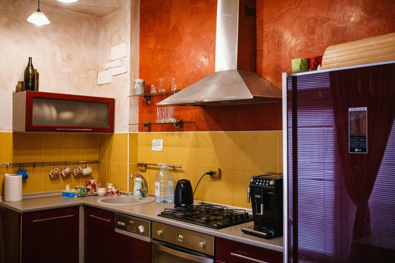Historical Center Apartment Uzhhorod Ngoại thất bức ảnh